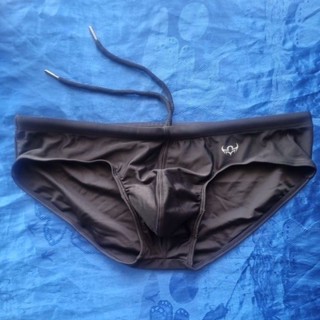 Yuyang  Swimming กางเกงว่ายน้ำ สุดเซ็กซี่  สีเท่สุขุมนุ่มลึก⛳ Size XL เอว 34-40" สภาพคือใหม่มากๆมีช่องใส่ฟองน้ำเสริมเป้า