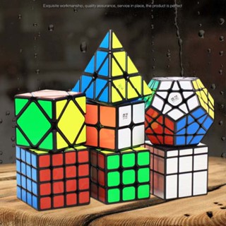 พร้อมส่งจากไทย รูบิค 2x2/3x3/4x4/ ลูกบาศก์ของรูบิค รูบิก รูบิด หมุนลื่น Rubiks cube