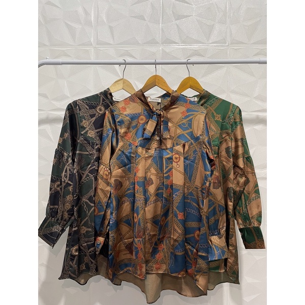 เสื้อคลุม Selena****