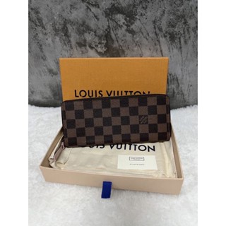 🥰กระเป๋าสตางค์ Lv damier wallet DC16Used like new  สวยงามอยู่ค่ะ ใบนี้