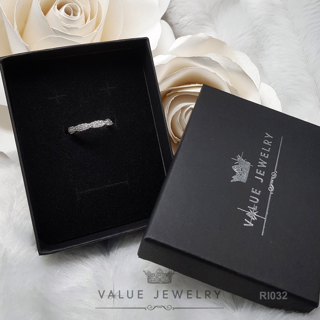 แหวนเพชร ประดับคริสตัลแท้ ทรงเพชรกลม 2แถวลายสลับ ฝังครึ่งวง แหวนผู้หญิง แหวน เครื่องประดับ RI032 ValueJewelry - รูปที่ 6