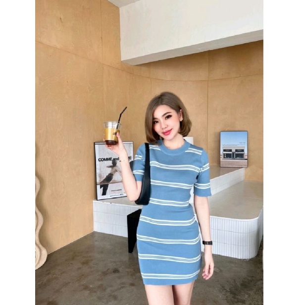 ส่งต่อเดรสไหมพรมผ้ายืดมือ1 YQKoreashop​ค่ะ