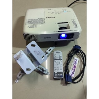 โปรเจคเตอร์เอฟสันมือสอง/มีรีโมทให้/Projector epson eb-x18/หลอดใช้ไป 390 ชม./INPUT HDMI/VGA PC/VIDEO/S-VIDEO/AUDIO IN,USB