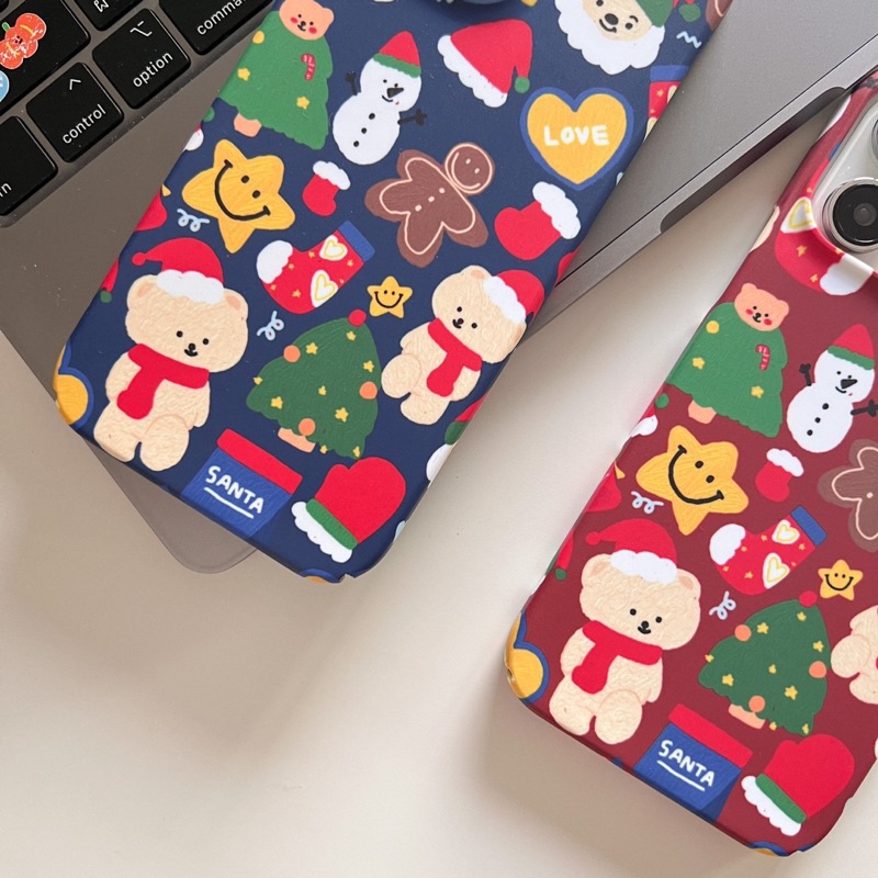 ต้อนรับchristmas ด้วยเคสแข็งคลุมหัวท้ายลายchristmas มี2สีให้เลือกนะคะ เคสแข็งแบบธรรมดานะคะ