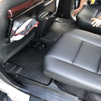 (จัดชุด) ผ้ายางปูพื้นรถ และ ถาดท้ายรถ TOYOTA INNOVA CRYSTA ปี 2015-2026 (ตัวเต็ม)(แถมผ้า) พรมรถยนต์ - รูปที่ 3