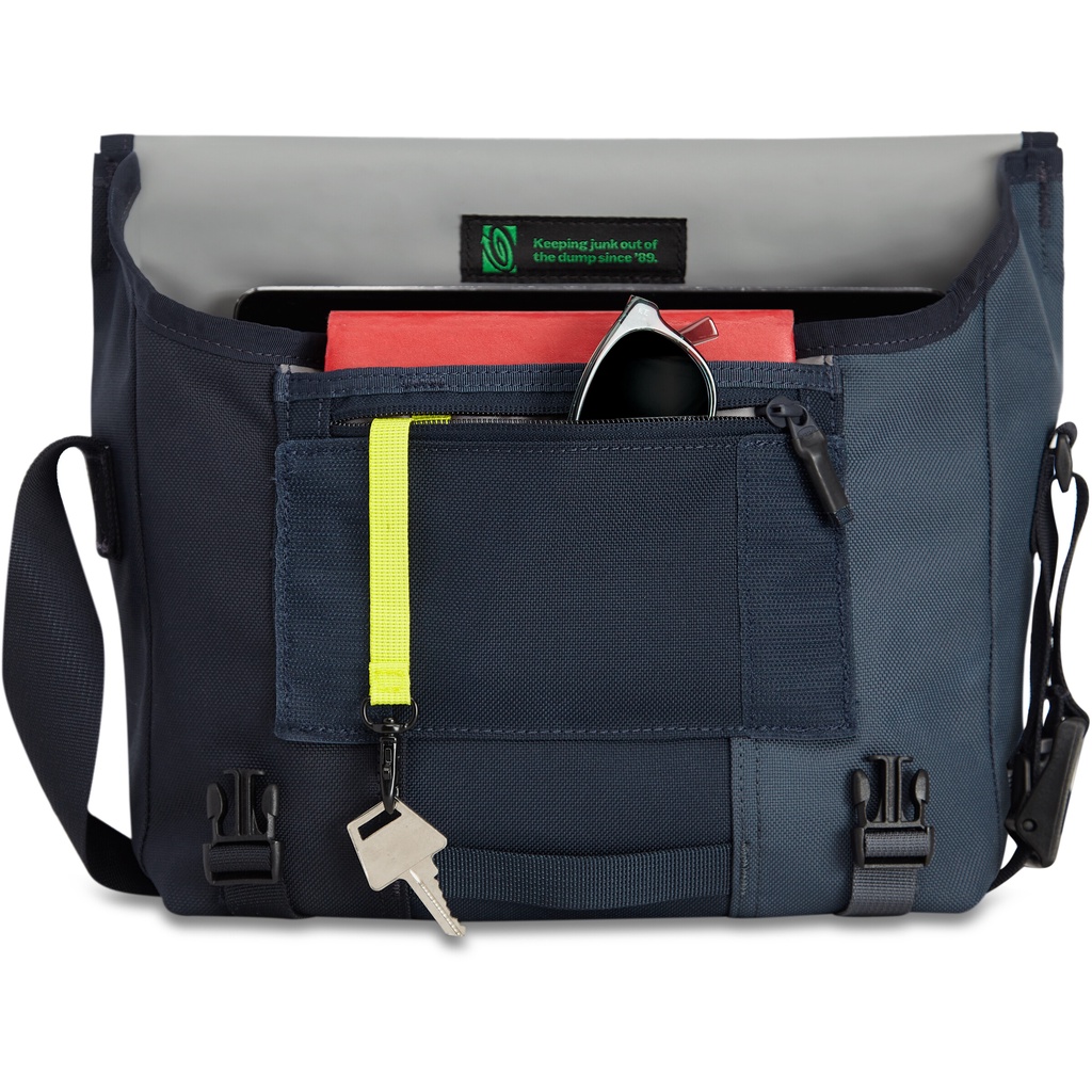Timbuk2 Classic Eco Monsoon ดำเทาน้ำเงิน Size XS Messenger Bag กระเป๋าเอกสาร กระเป๋าสะพายข้าง