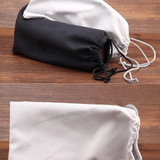 Caravan Crew Pouch bag for Earphones/ Cable/ Cosmetics ถุงผ้าหูรูด ขนาด 10*12cm