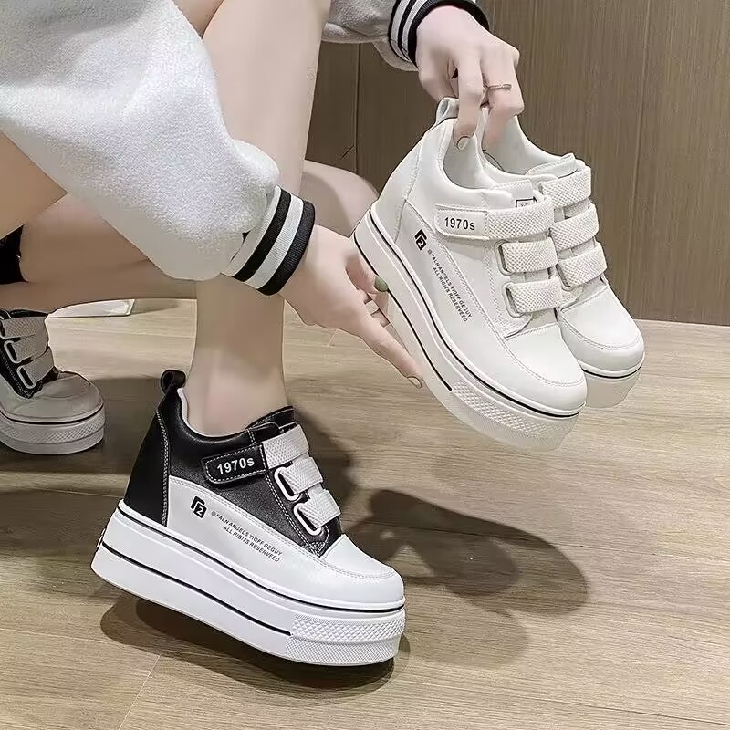 🔥พร้อมส่ง🔥 ⭐ขนาด 34-40⭐รองเท้าผ้าใบ สูง 8 ซม. พื้นนิ่ม น้ำหนักเบา สไตล์เกาหลี ไม่กัดเท้า