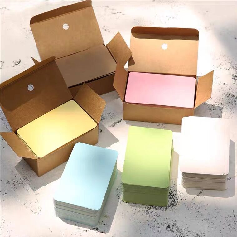 100 ชิ้น / กล่องหลายสีการ์ดคําว่างเปล่ากระดาษคราฟท์การ์ดข้อความเตือนแผ่นบันทึก DIY ตกแต่งของขวัญ