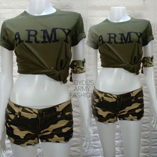 เสื้อยืดคอกลม สีเขียว สกรีน ARMY เนื้อผ้านุ่มใส่สบาย มี 4 ไซส์ให้เลือก