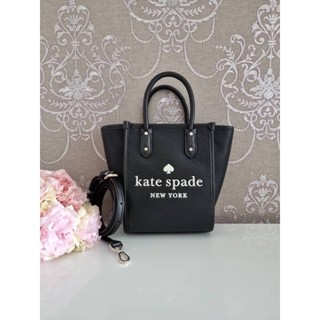 (ผ่อน0%) กระเป๋าสะพายข้าง สีดำ Kate Spade Ella Mini Tote K7295 ขนาด 9 นิ้ว