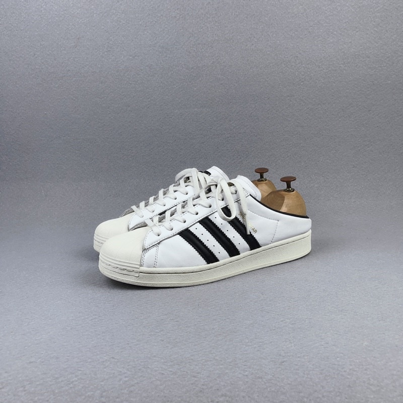 รองเท้ามือสอง Adidas Superstar Mule ของแท้100% Size :: 44eu / 28cm