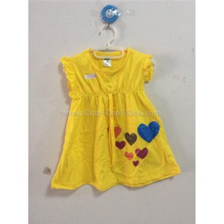 TNG-205 เสื้อแขนกุดเด็กผู้หญิง ลายหัวใจ Size-90 (1-2Y)