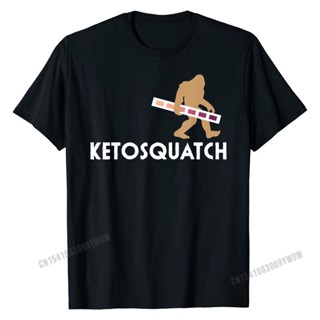 เสื้อยืด oversize เสื้อคีโตบิ๊กฟุต, Grappige Leuke Keto Squatch Ketosis Gift Ontwerp เสื้อยืดยอดนิยม Voor Mannen Katoen