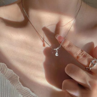 สร้อยคอหยดน้ำเพรชจี้เพชรหยกน้ำ อินเทรนด์เบาๆหรูหรา