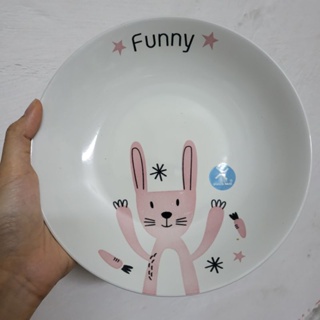 Dutch mill Funny rabbit ceramic plate จานกระเบื้อง ลายกระต่าย สีชมพู จานเซรามิค จานของว่าง จานผลไม้