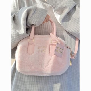 Hot sell👛ใหม่ Alphabet Pink Plush Tote Messenger Bag