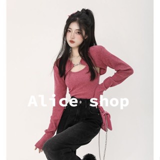 Alice เสื้อครอปเเขนยาว เสื้อครอปแฟชั่น เซ็กซี่ น่ารัก S051152