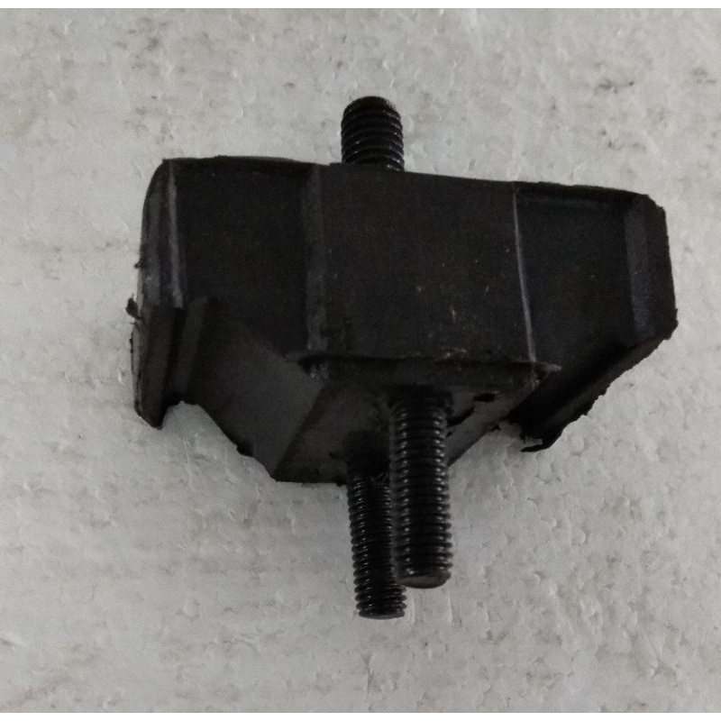 MESIN GANTUNGAN (57B) RUBBER ติดตั้งเครื่องยนต์ Triseda Emperor Tricycle Motor / RUBBER ENGINE HANGE