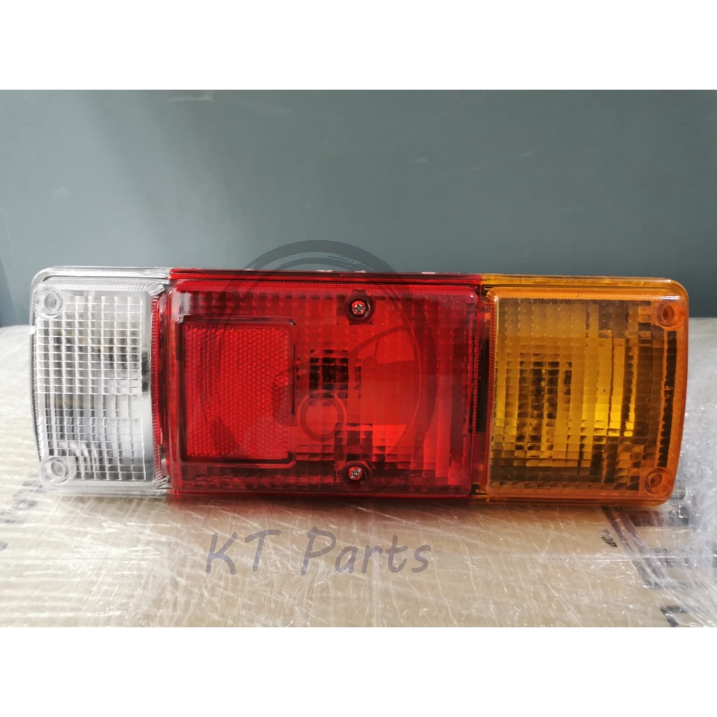 DAIHATSU DELTA DV57 / DV58 / DV99 / DV116 TAIL LAMP / TAIL LIGHT / BELAKANG LAMPU 100 % ใหม่