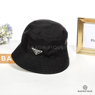 PRADA BUCKET HAT S BLACK NYLON