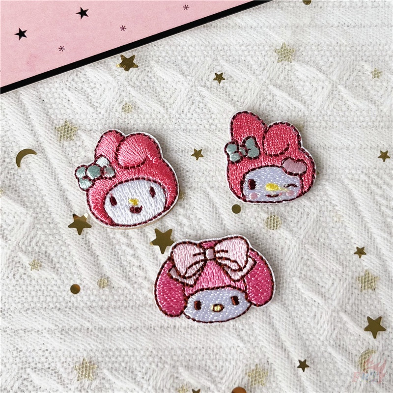 ♥ แผ่นสติกเกอร์ ลาย Hello Kitty Kuromi Melody Cinnamoroll มีกาวในตัว สําหรับติดตกแต่ง ♥ แผ่นแพทช์รีดร้อน ปักลาย สําหรับตกแต่งเสื้อผ้า DIY 1 ชิ้น