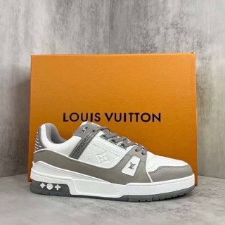 LOUIS VUITTON TRAINER SNEAKER MONOGRAM WHITE รองเท้าผ้าใบแบบผูกเชือก แบรนด์หลุยส์วิตตอง หนังแท้สีขาว ปั๊มโมโนแกรม