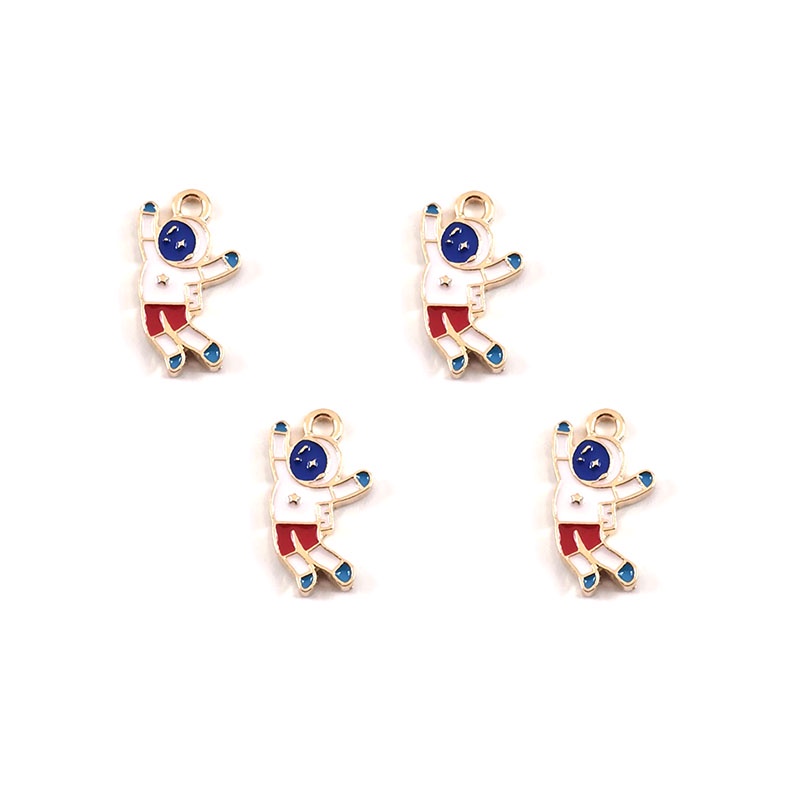 4 ชิ้น / ล็อต นักบินอวกาศ จรวดหยดน้ํามัน โลหะผสม เครื่องประดับสร้อยคอ DIY พวงกุญแจ ต่างหู จี้ 4 ชิ้น / ล็อต