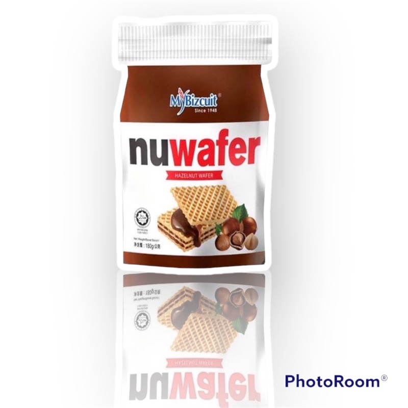 บิสกิต NUWAFER เวเฟอร์สอดไส้ฮัลเซลนัท ขนาด130กรัม ขนมนำเข้าจากมาเลเซีย