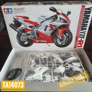 Tamiya 14073 YAMAHA YZF-R1 1/12