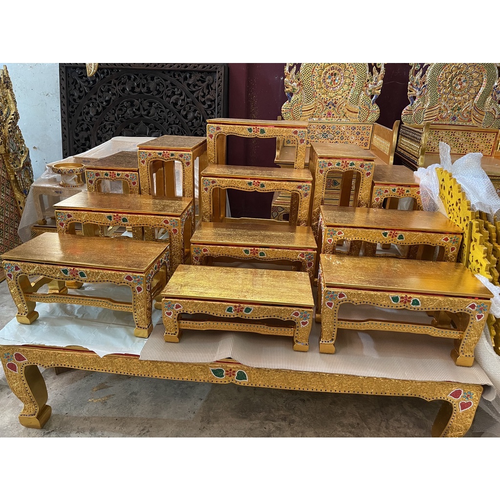 โต๊ะหมู่บูชา ปิดทอง ไม้สัก หมู่ 12+1หน้า12 นิ้ว รวมฐาน 13 ตัว ปิดทองส่องประกายสุกปลั่ง เดินเส้นประดั