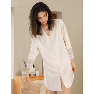 ชุดนอน Cream lace dress pajamas (premium silk satin)