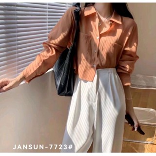 SALE 🧡 เสื้อเชิ้ตครอป แต่งกระเป๋าตรงอกผ้านิ่มใส่สบาย ใส่แมทช์กับยีนส์