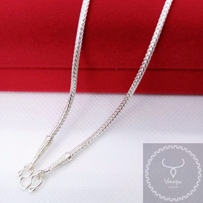 สร้อยเงินแท้ ลายสี่เสากลมตัน มีขนาด2มิล(หนัก1บาท)และ2.5มิล(หนัก1.5บาท)