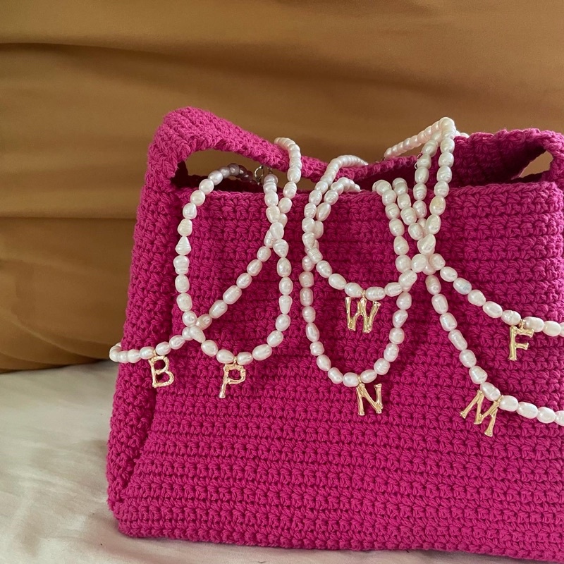 Piing me Freshwater Pearl (5-6 mm) with Alphabet Pendant Necklace | สร้อยคอไข่มุกน้ำจืดพร้อมจี้ตัวอักษร A-Z