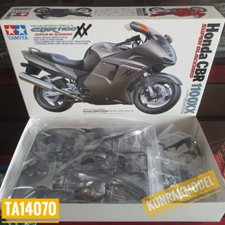 Tamiya 14070 HONDA CBR 1100XX SUPER BLACKBIRD 1/12