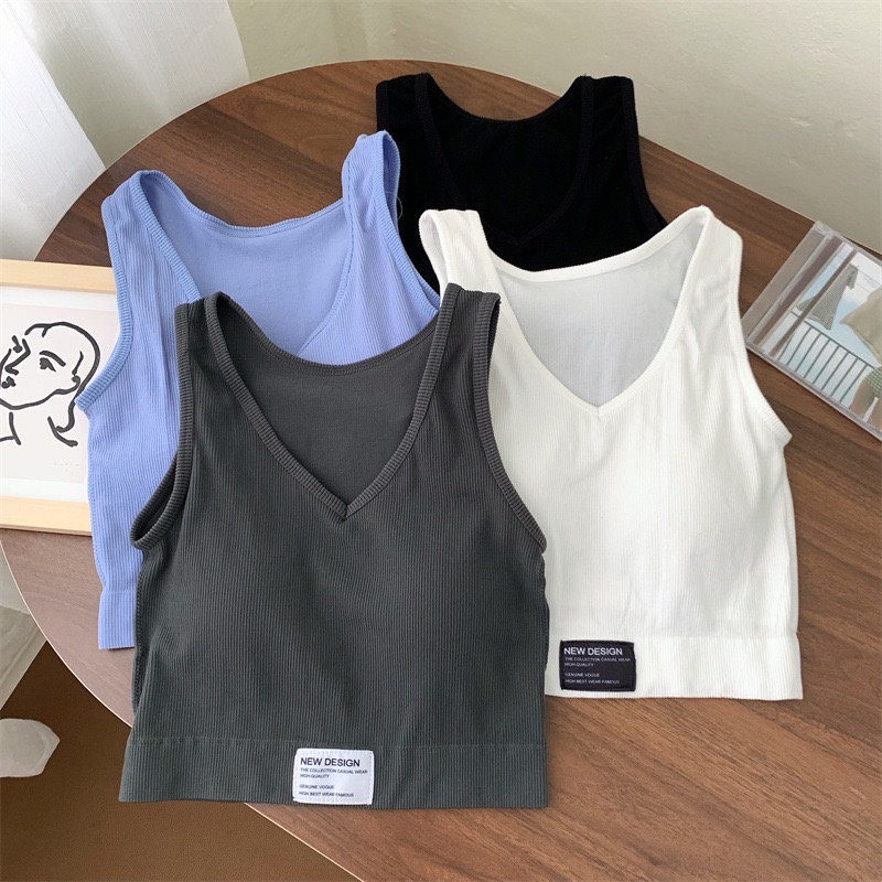 เสื้อครอปคอวี แขนกุด มีฟองน้ำในตัว สินค้าพร้อมจัดส่งตามสต๊อก V109