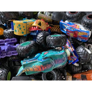 กล่องสุ่ม รถ 5 คัน 309 บาท (คละแบบ) Hotwheels Monster Truck