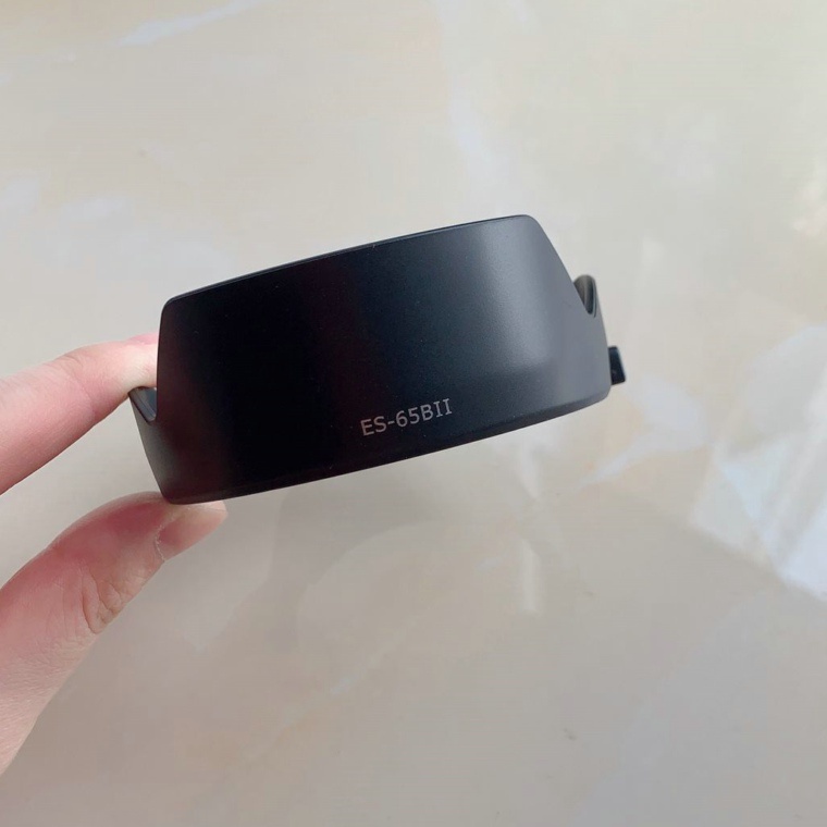 ES-65B II Hood for Canon RF 50mm F1.8 STM เลนส์ฮูด แคนนอน กลีบดอกไม้ Canon RF 50mm