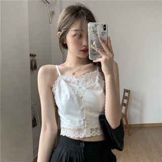 (มือ1) 𝙄𝙉𝙎𝙏𝙊𝘾𝙆 🌸 เสื้อสายเดี่ยวแต่งขอบลูกไม้
