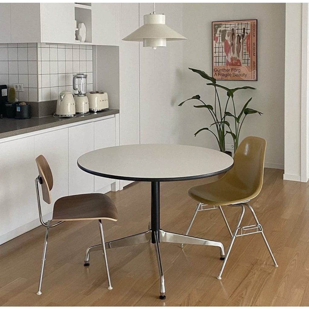 โต๊ะ VITRA EAMES TABLE ขอบดำ /comfyhomies/