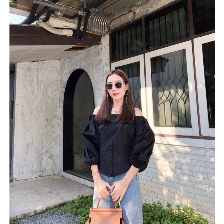 Black balloontop จากร้าน Pumpkins collection