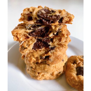 คุกกี้อัลมอนด์กรอบช็อกโกแลต Almond Crispy Chocolate Cookies