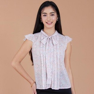 Jousse เสื้อแขนกุด Blouse เสื้อผู้หญิง สีชมพู พิมพ์ลายดอกไม้สุดหวาน แต่งระบาย (JU1TLP)