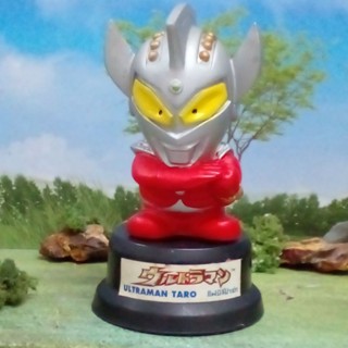 อุลตร้าแมน SD งานเก่าปี 2004 "Ultraman Taro" ขนาด 3.5 นิ้ว มือสองสภาพตัวโมเดลมีตำหนิเล็กน้อยยังสวย