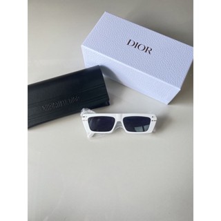 New DIORSIGNATURE S2U White Bectangular Sunglasses