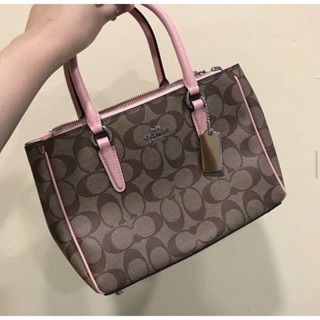 (ผ่อน0%) กระเป๋า Coach #F67027✨  Mini surrey In signature Canvas ลายซี สีชมพู ทรงปราดา