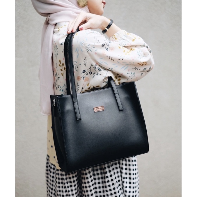 Kalani กระเป๋า Ellen