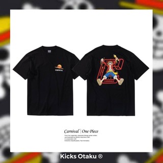 เสื้อยืดผู้ชาย ราคาระเบิดOne Piece x CARNIVAL® Luffy C Logo Tee เสื้อยืด ลูฟี่ วันพีซ (ดำ) ของแท้S-3XLเสื้อยืด