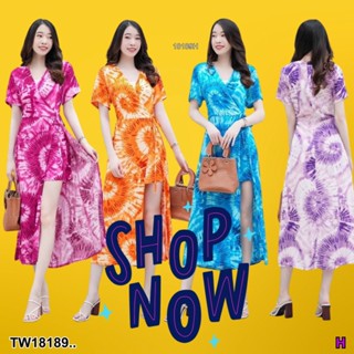 TwinsShopVip💗พร้อมส่ง TW18189 Jumpsuit จั้มสูทลายมัดย้อม ผ่าแหวกหน้า ขาสั้น ..